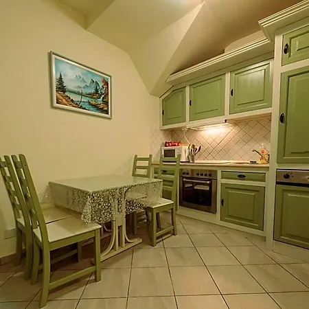 Pater And Aparthotel 4*
