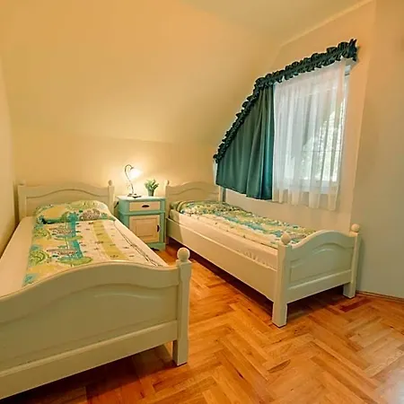 Lejlighedshotel Pater And 4*
