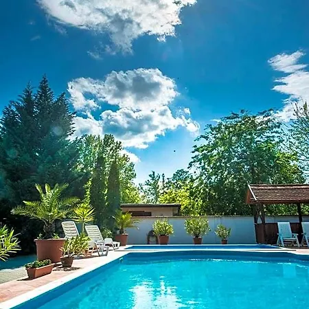 Aparthotel Pater And