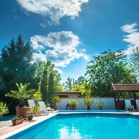 Pater And Lejlighedshotel 3*